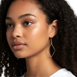 SSEKO ARTISAN GOLD TONE GEOMETRIC EARRINGS